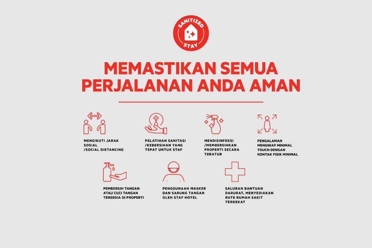 Oyo 231 Hotel Andita Syariah Surabaya Ngoại thất bức ảnh